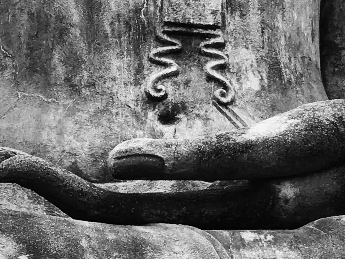 Meditazione dall’Oriente all’Occidente